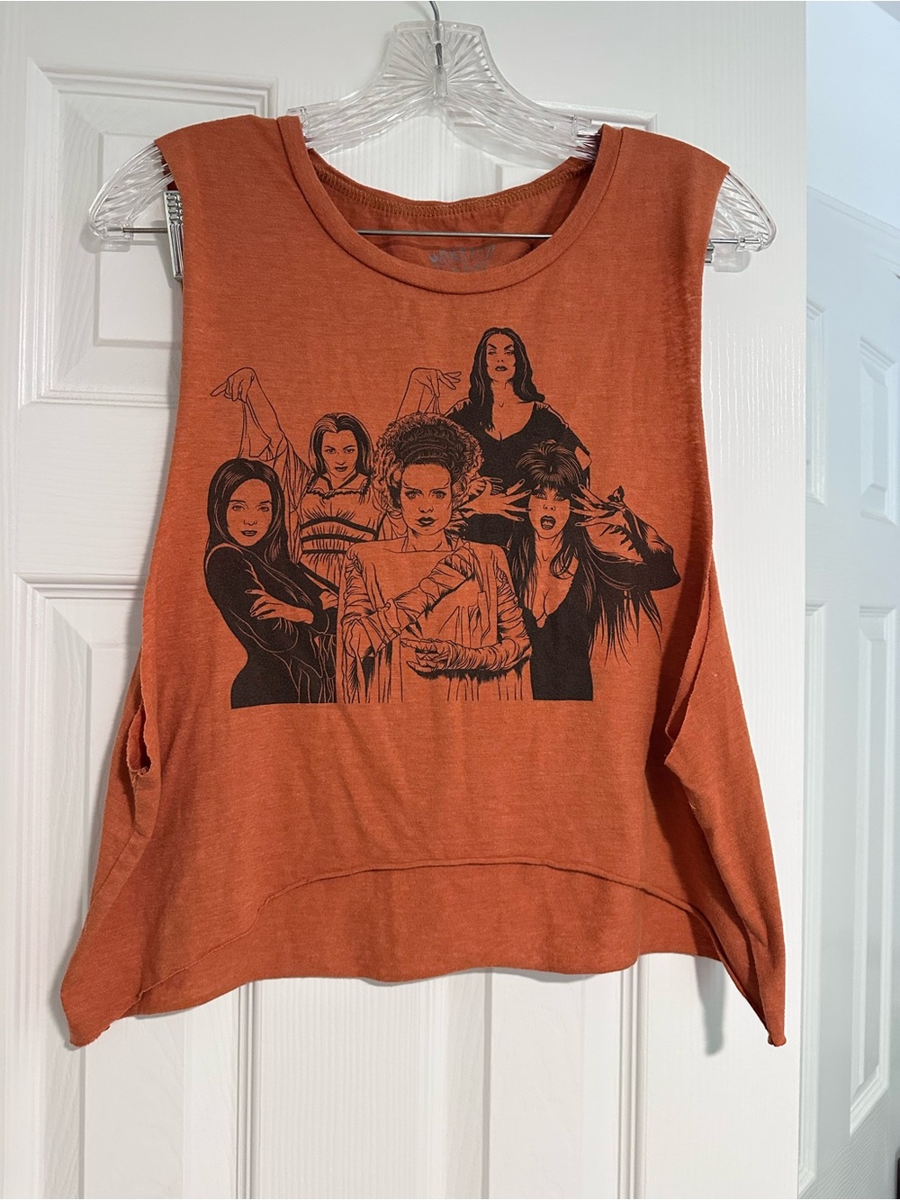 Women's cropped Halloween Sleeveless Tank Top
